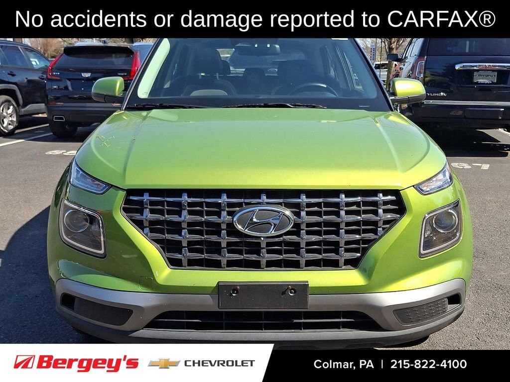 Used 2023 Hyundai Venue SEL SUV