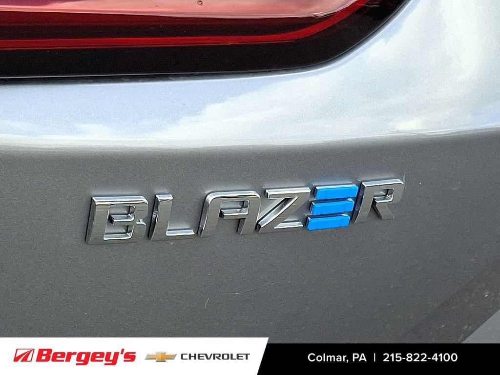 2026 Chevrolet Blazer EV LT - Photo 21