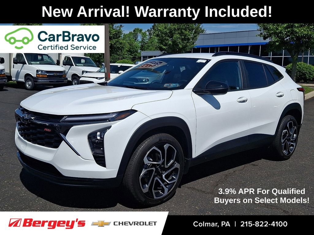 Used 2025 Chevrolet Trax 2RS SUV