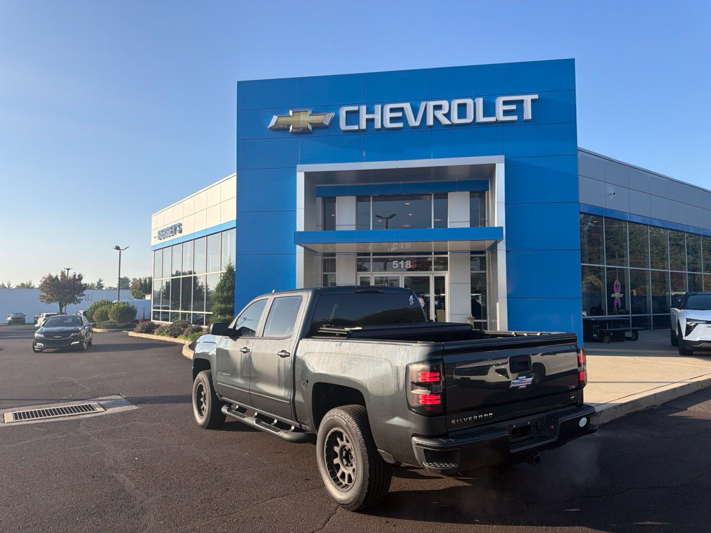 Used 2017 Chevrolet Silverado 1500 LT Truck