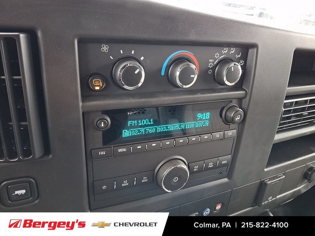 2025 Chevrolet Express Cargo Work Van - Photo 12