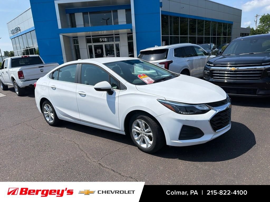 Used 2019 Chevrolet Cruze LT Car