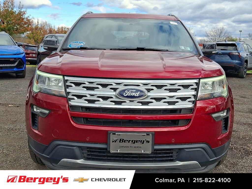 2018 Ford Explorer XLT photo 2