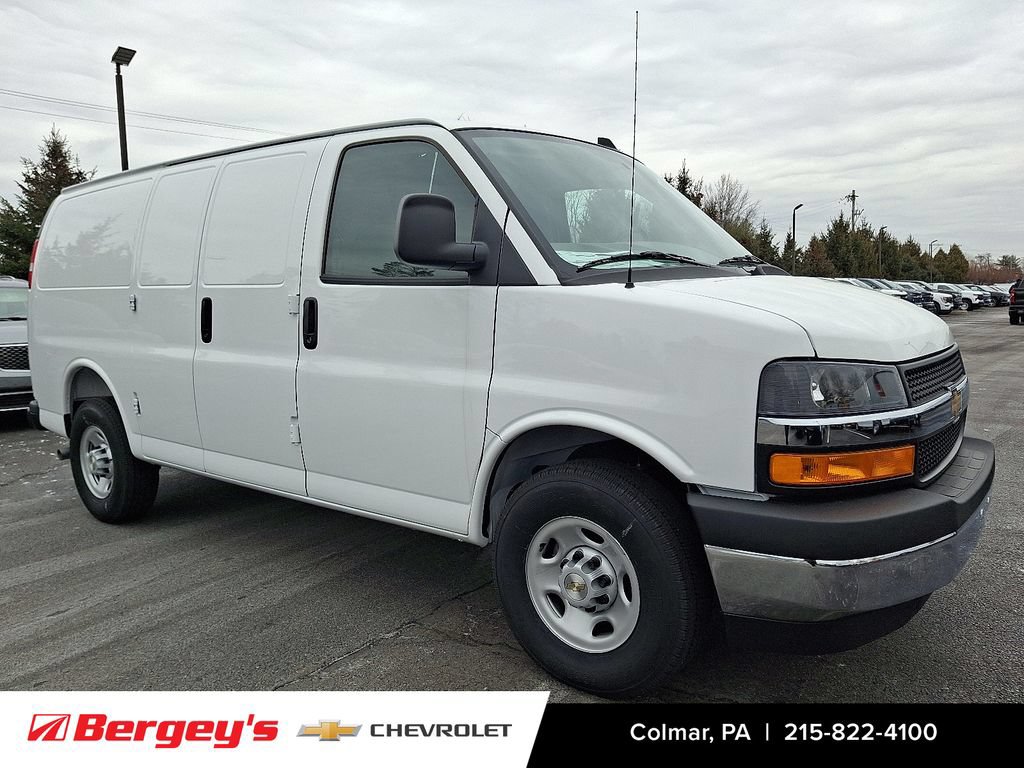 2025 Chevrolet Express Cargo Work Van - Photo 2