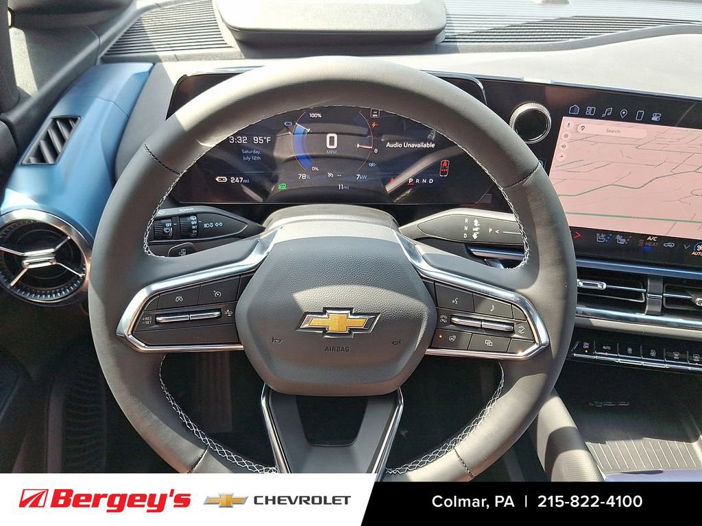 2025 Chevrolet Equinox EV LT - Photo 18