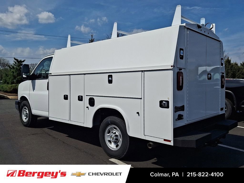New 2025 Chevrolet Express Cutaway 3500 1WT Cutaway Van