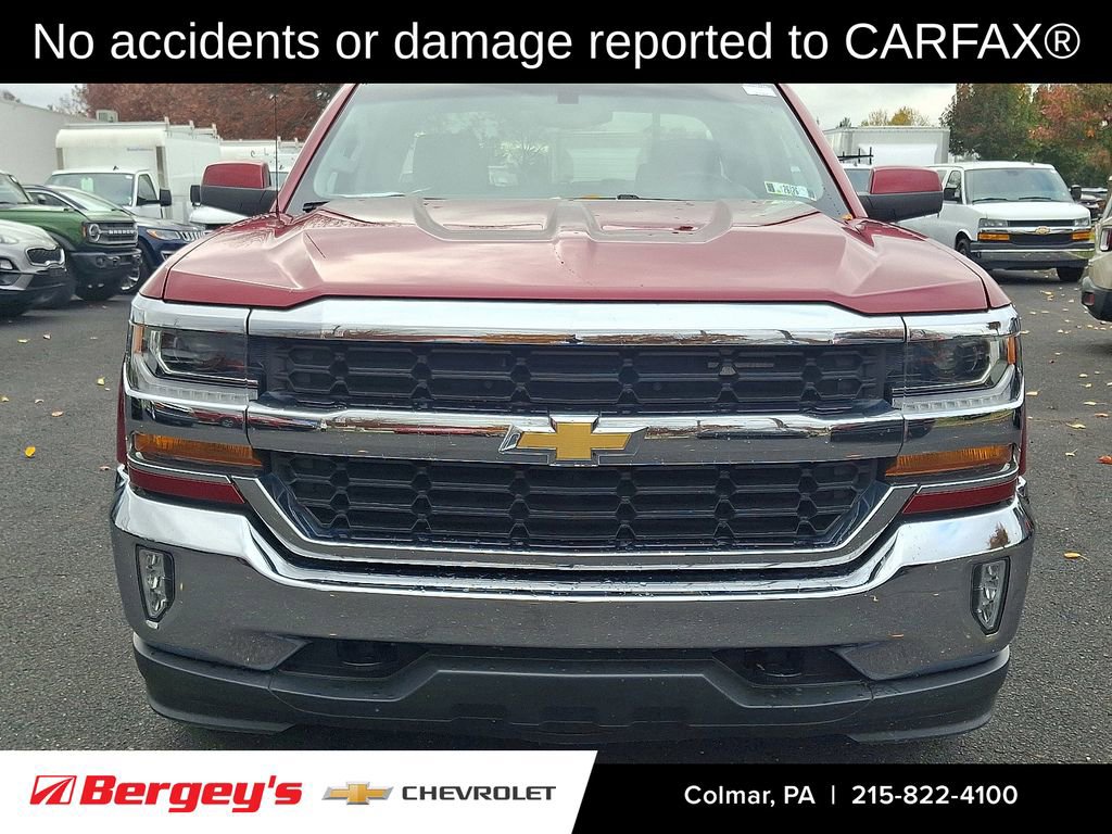 2019 Chevrolet Silverado 1500 LT photo 2
