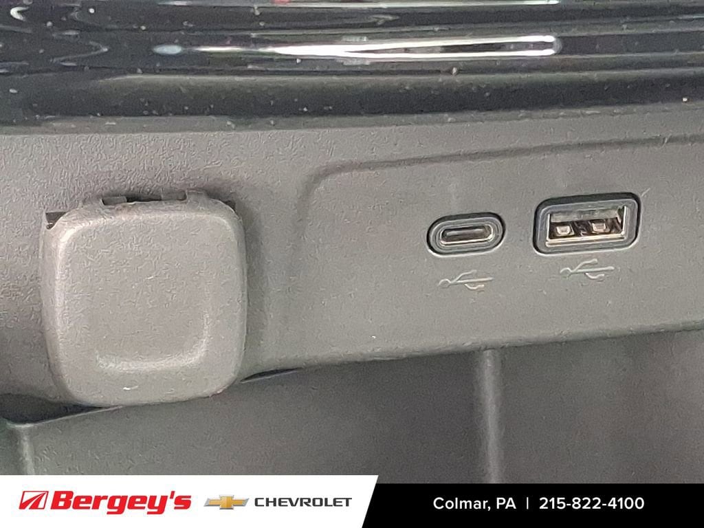 2026 Chevrolet Trax LT - Photo 19