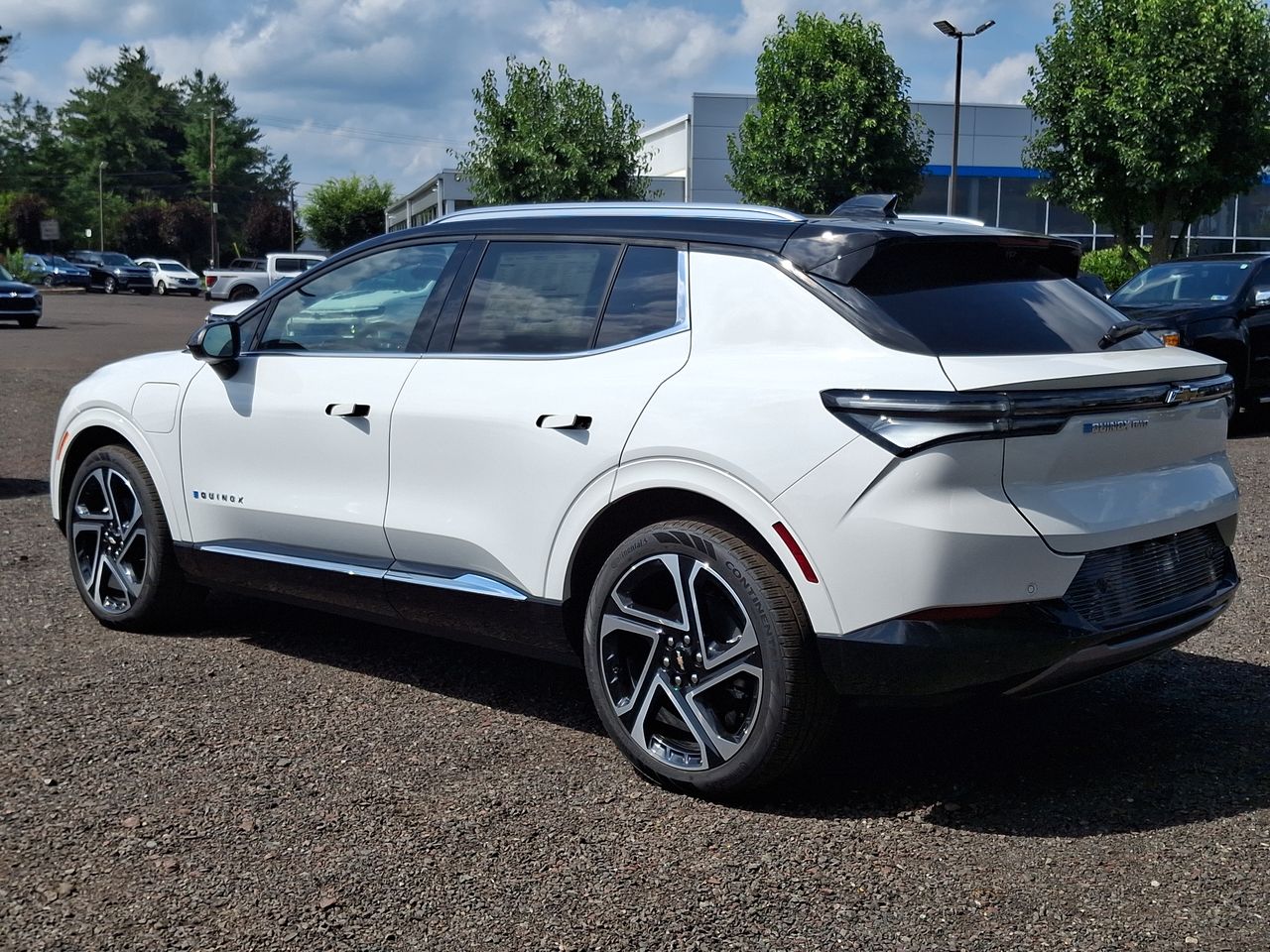 2025 Chevrolet Equinox EV LT - Photo 59