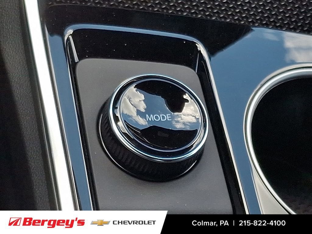 2026 Chevrolet Equinox LT - Photo 18
