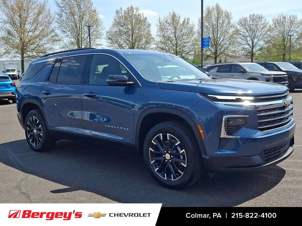 New 2026 Chevrolet Traverse LT SUV
