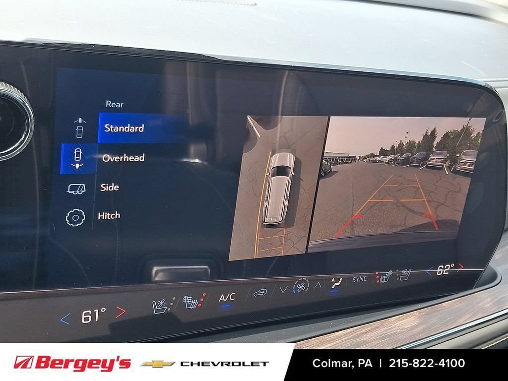 2026 Chevrolet Suburban Premier - Photo 17