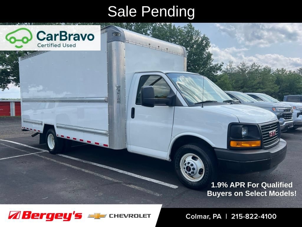 Used 2015 GMC Savana Cutaway 3500 Base Cutaway Van