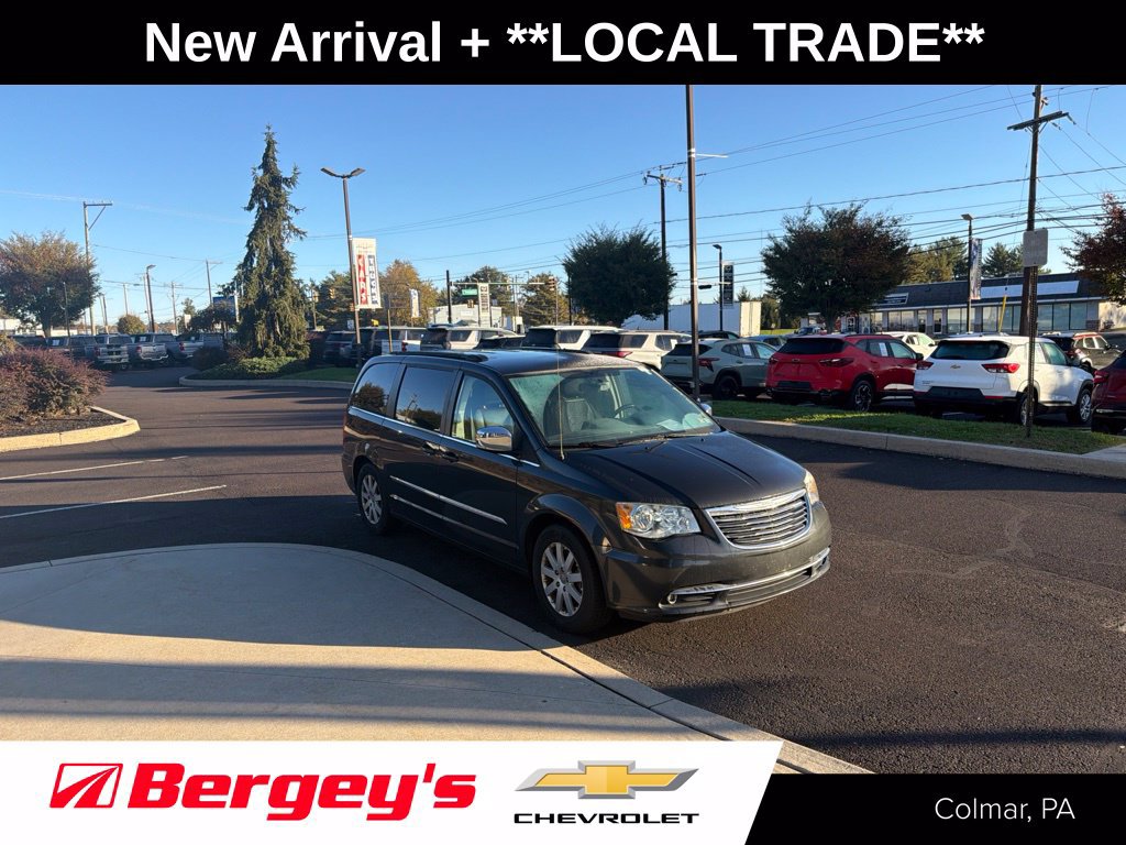 2012 Chrysler Town & Country Touring-L