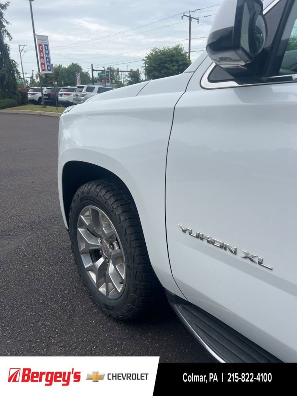 Used 2017 GMC Yukon XL SLT SUV