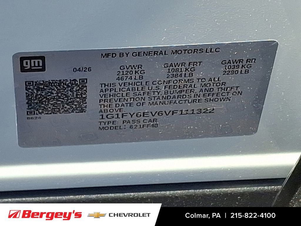 2027 Chevrolet Bolt LT - Photo 20