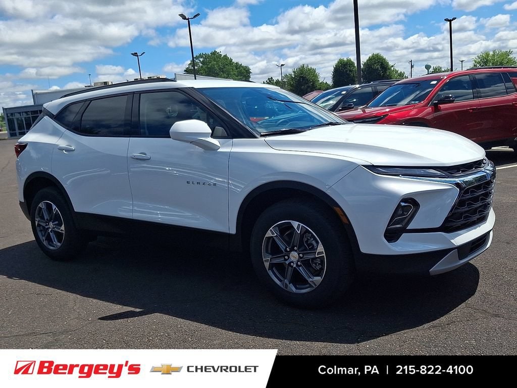 2026 Chevrolet Blazer 2LT - Photo 2