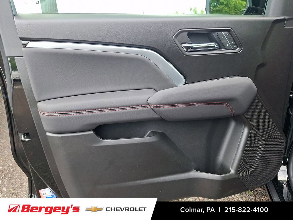 2026 Chevrolet Colorado Z71 - Photo 9
