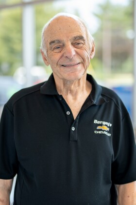 Staff member Clyde Derstine from ID_132d8d