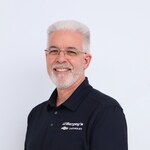 Staff member Ken Long from ID_a972e9