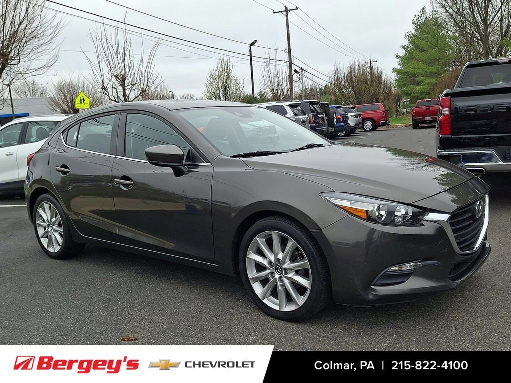 Used 2017 Mazda Mazda3 Hatchback Touring 2.5 Hatchback