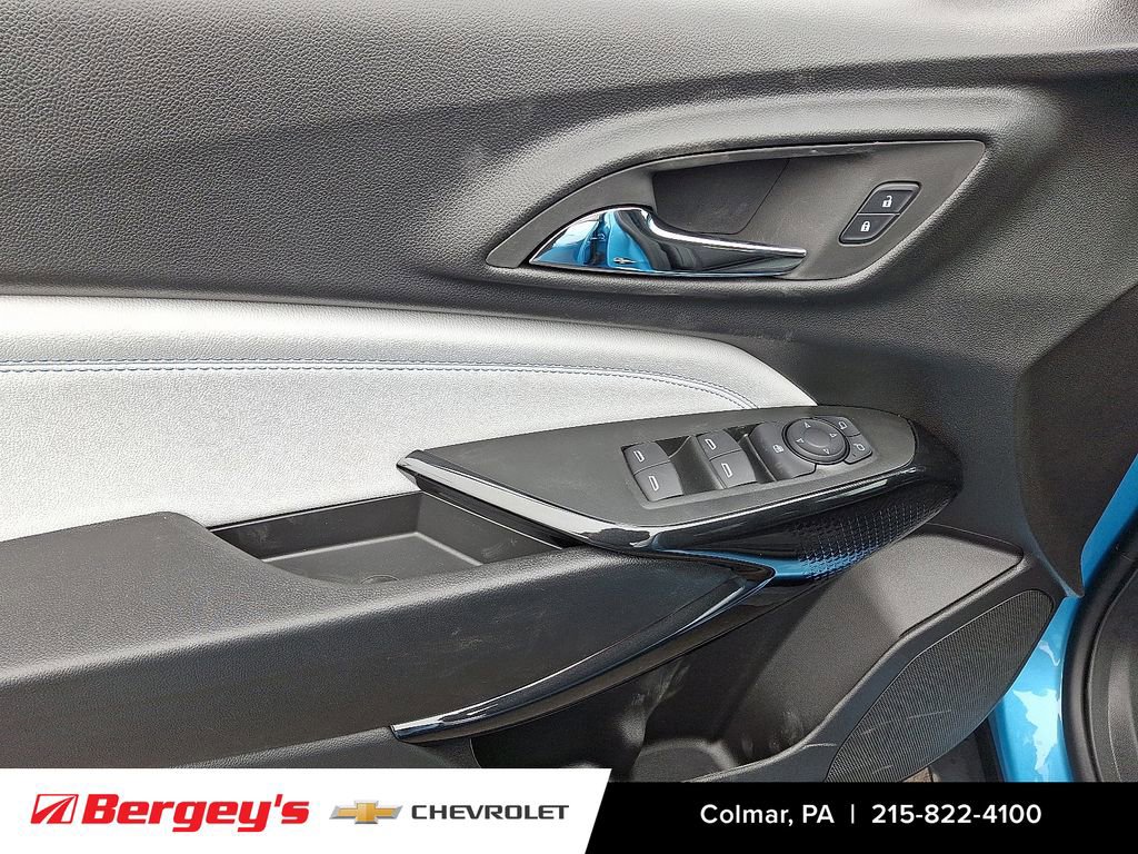 2026 Chevrolet Trax LT - Photo 9