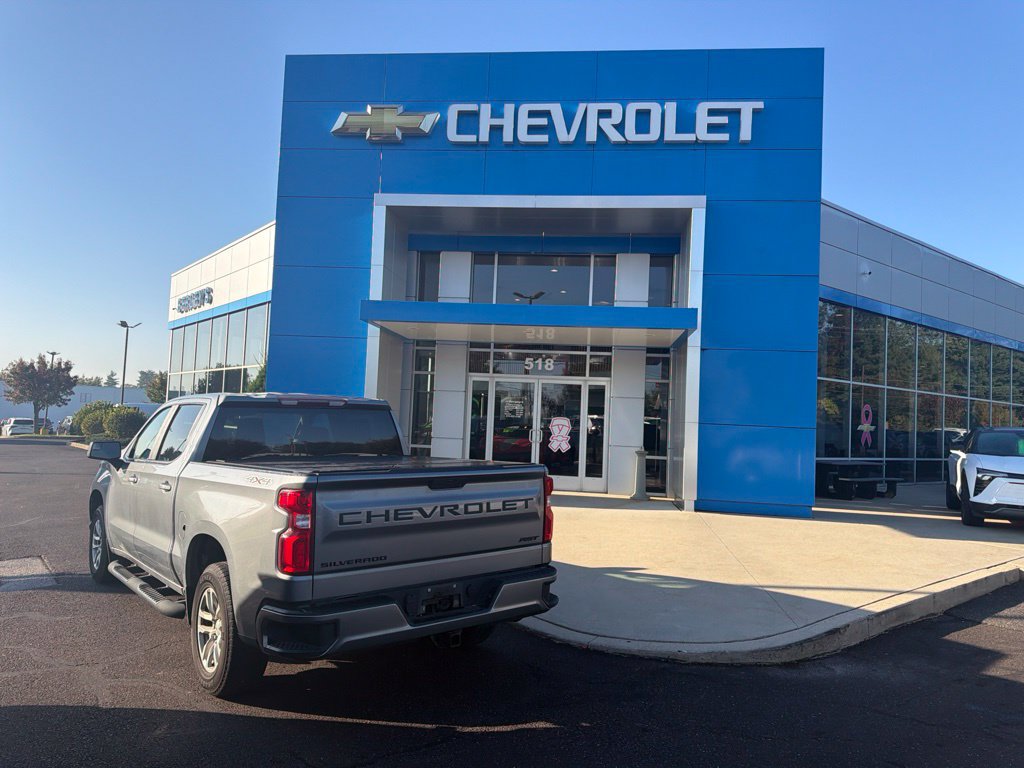 Used 2021 Chevrolet Silverado 1500 RST Truck