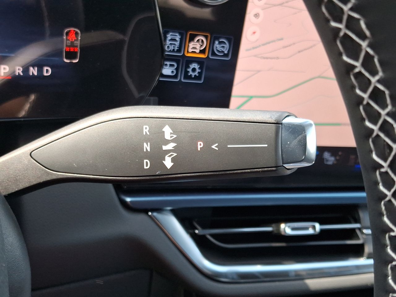 2025 Chevrolet Equinox EV LT - Photo 62