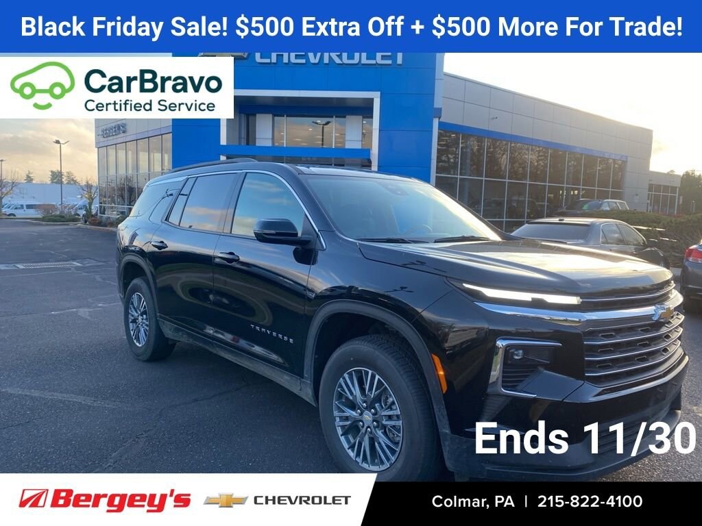 Used 2025 Chevrolet Traverse LT SUV