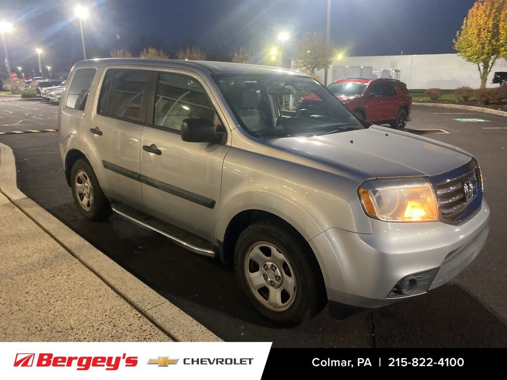 2015 Honda Pilot LX photo 3