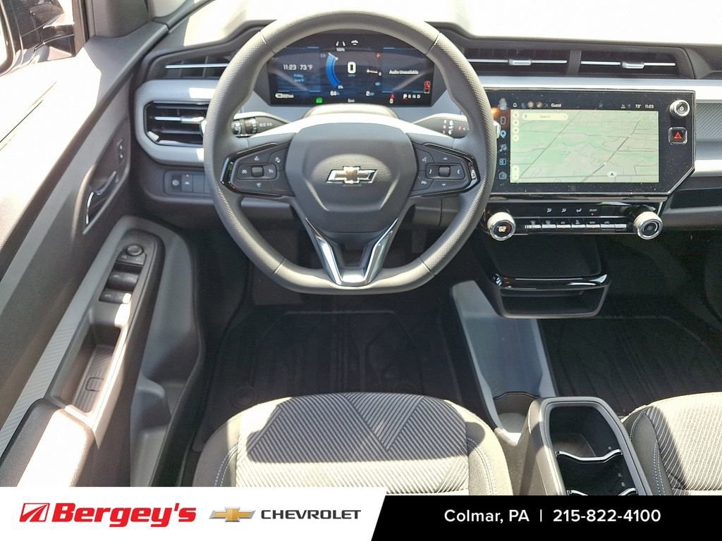 2027 Chevrolet Bolt LT - Photo 8