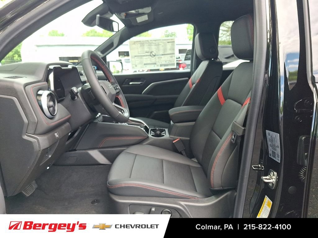 2026 Chevrolet Colorado Z71 - Photo 10