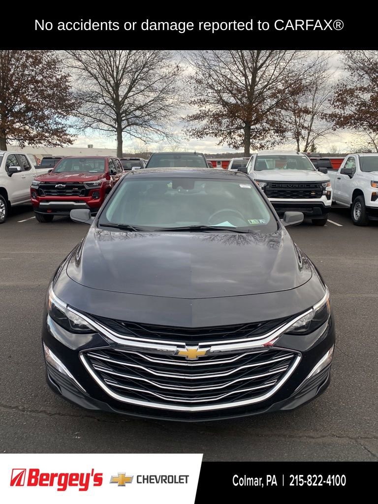 2023 Chevrolet Malibu LS photo 2