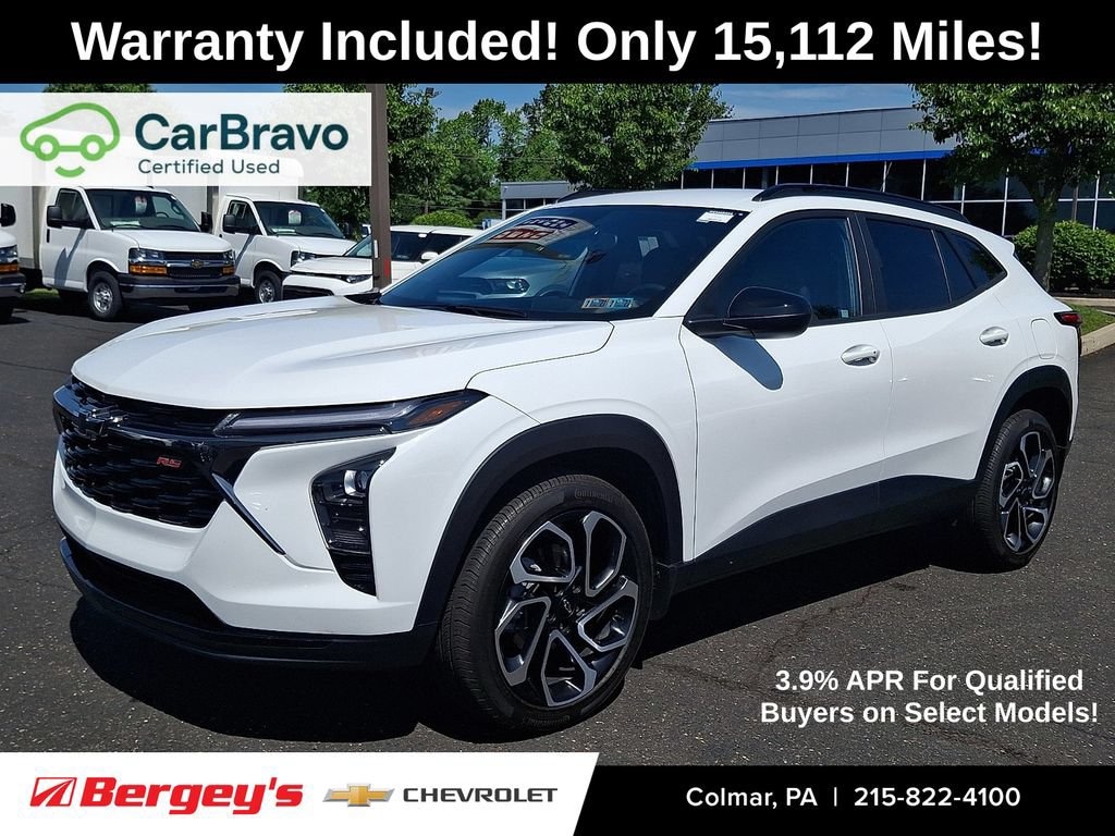 Used 2025 Chevrolet Trax 2RS SUV