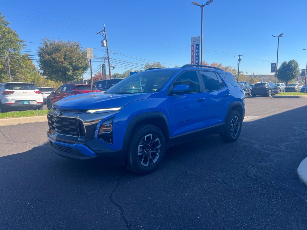 Used 2025 Chevrolet Equinox Activ SUV