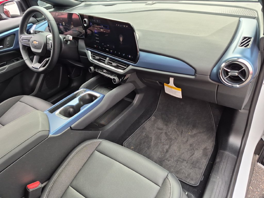 2026 Chevrolet Equinox EV 2LT - Photo 28