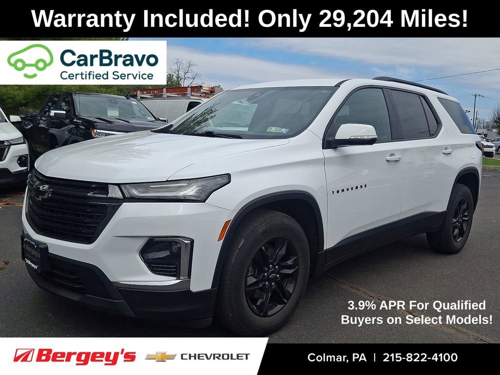 Used 2023 Chevrolet Traverse LT Cloth SUV