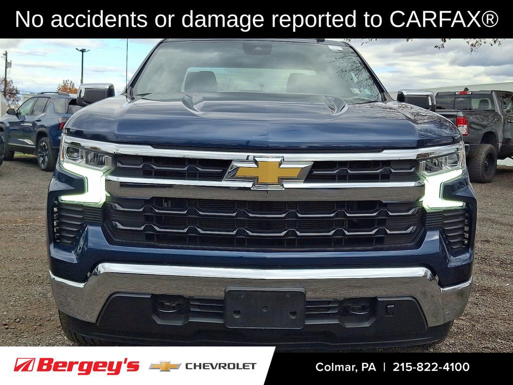 2023 Chevrolet Silverado 1500 LT photo 2
