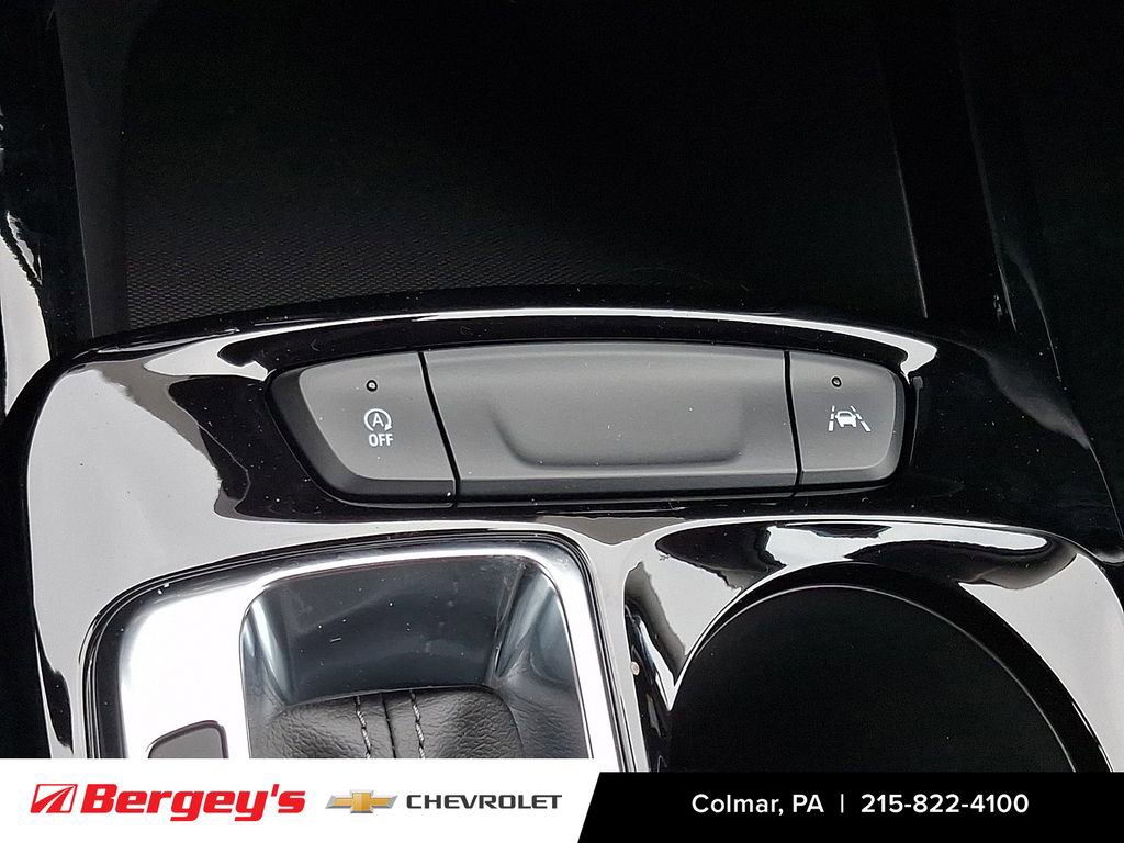 2026 Chevrolet Trax LT - Photo 17