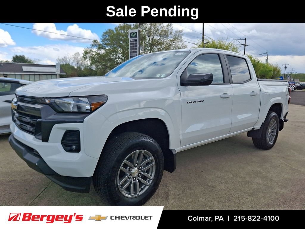 Used 2024 Chevrolet Colorado LT Truck