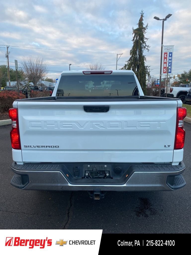 2025 Chevrolet Silverado 1500 LT photo 3