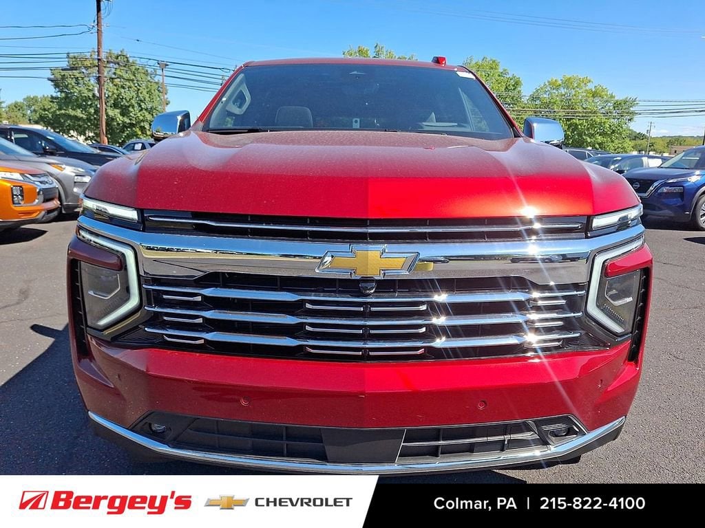 2025 Chevrolet Suburban Premier - Photo 9