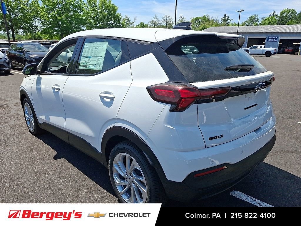 New 2027 Chevrolet Bolt LT SUV