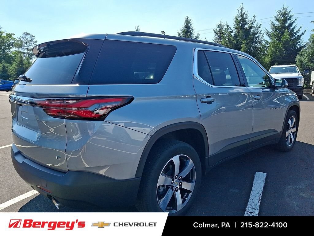 Used 2023 Chevrolet Traverse LT Leather SUV