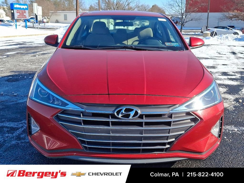 Used 2019 Hyundai Elantra SE Sedan