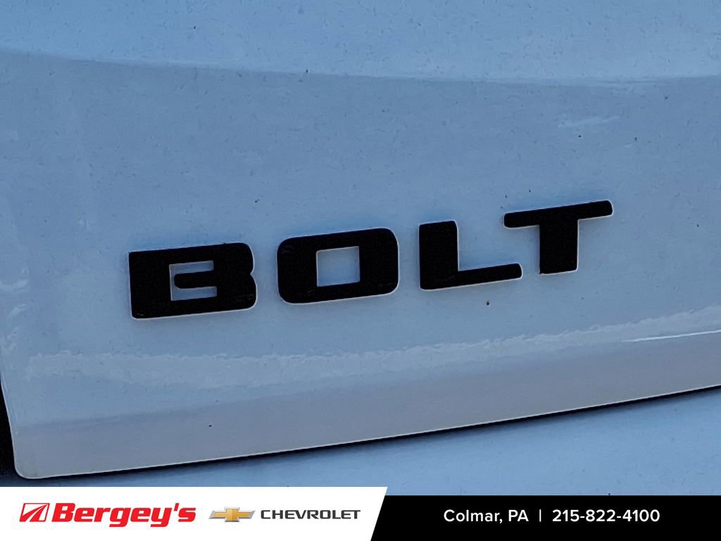 2027 Chevrolet Bolt LT - Photo 21