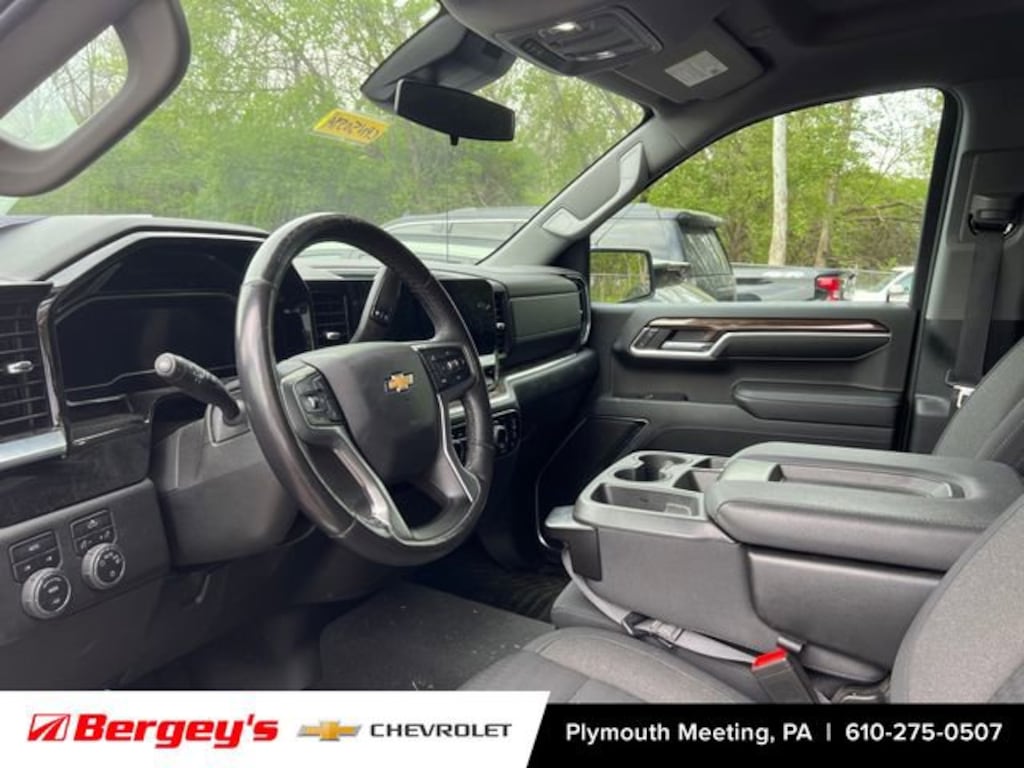 Used 2022 Chevrolet Silverado 1500 LT Truck