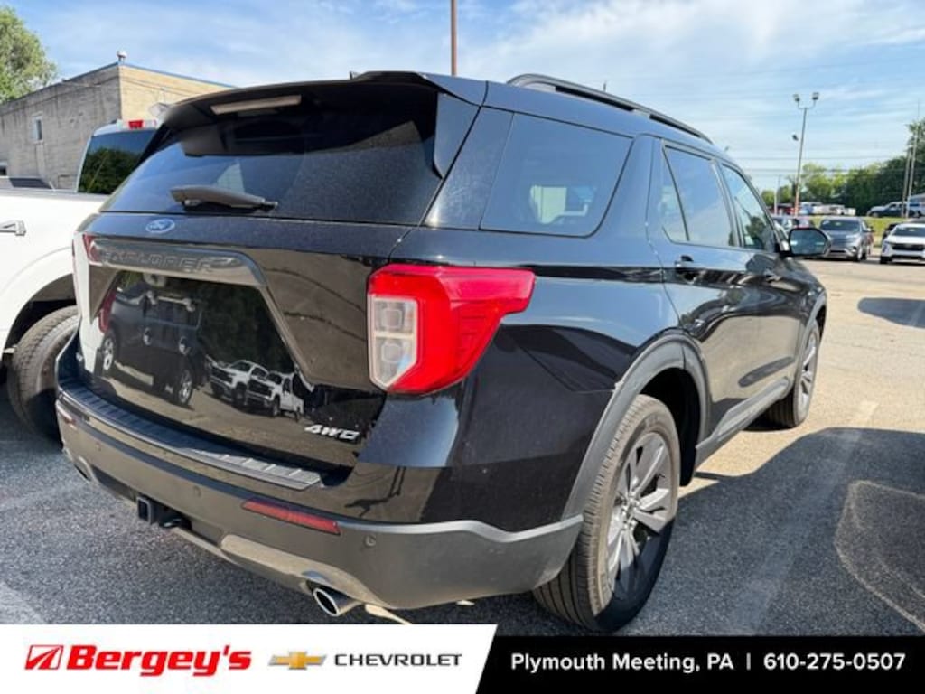 Used 2023 Ford Explorer XLT SUV