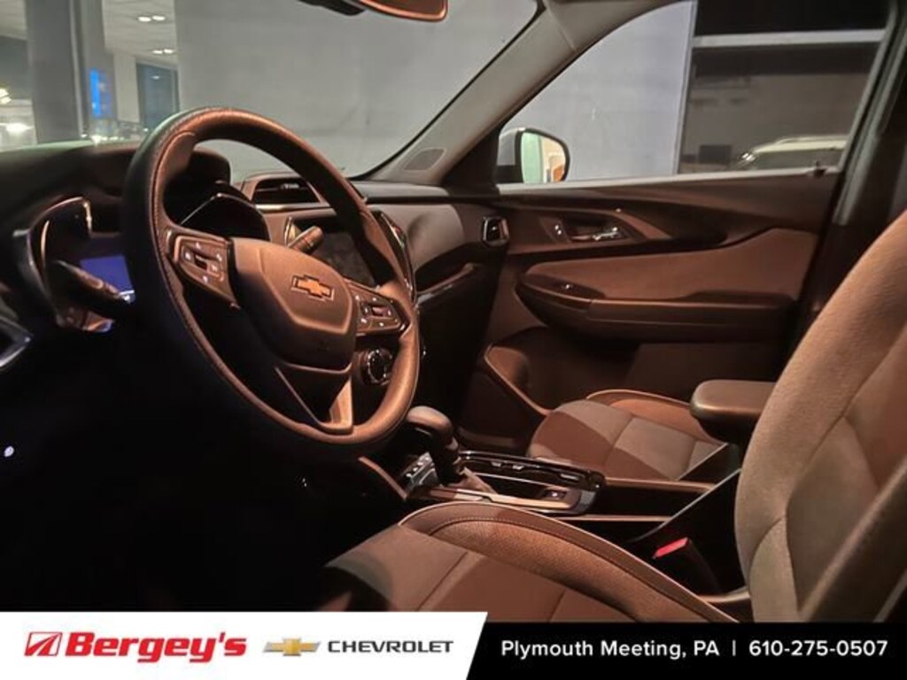 Used 2023 Chevrolet Trailblazer LT SUV