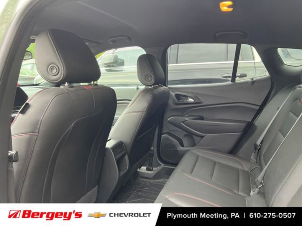 Used 2024 Chevrolet Trax 2RS SUV